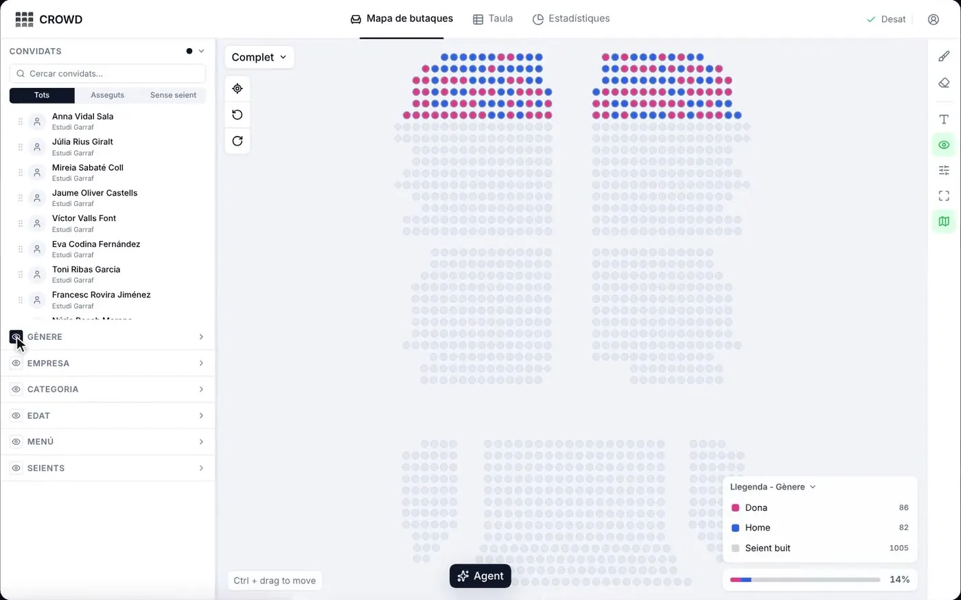 L’editor de Seating Crowd: una llista de convidats a l’esquerra i el mapa de butaques d’un teatre acolorit per grups.